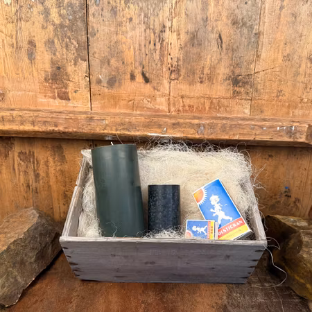 Blockljus Lyx - Mörkgrön - Ø9.6X20 cm - 120h