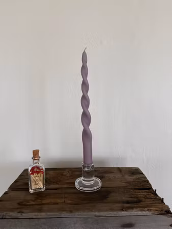Skruvat ljus - Ljunglila - 29 cm - 9h