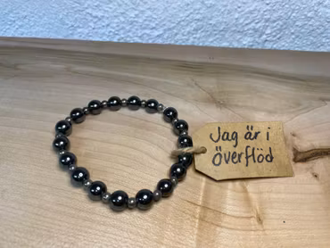 Affirmationsarmband "Jag är i överflöd" med Pyrit och Hematit stl: L