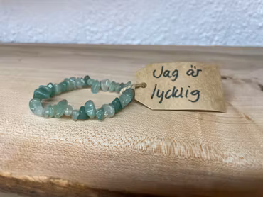 Affirmationsarmband "Jag är lycklig" med grön Aventurin XXS