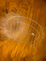 Halskedja i 925 sterling silver 40 cm lång.