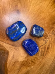 Lapis Lazuli större