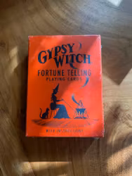 Gypsy Witch Fortune Telling spelkort och spådom