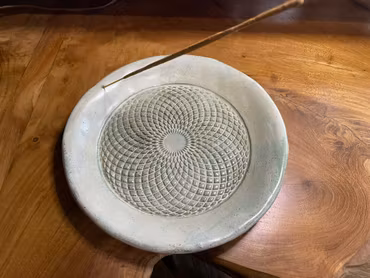 Rökelse och Kristallnätsfat i ett, Torus , handgjort