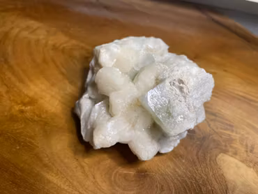 Kluster Stilbit med Apofyllit