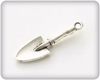 Charms - Spade silverfärgad
