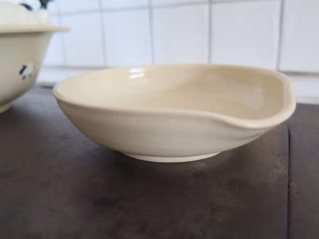 Slevfat, naturvit SLUTSÅLD