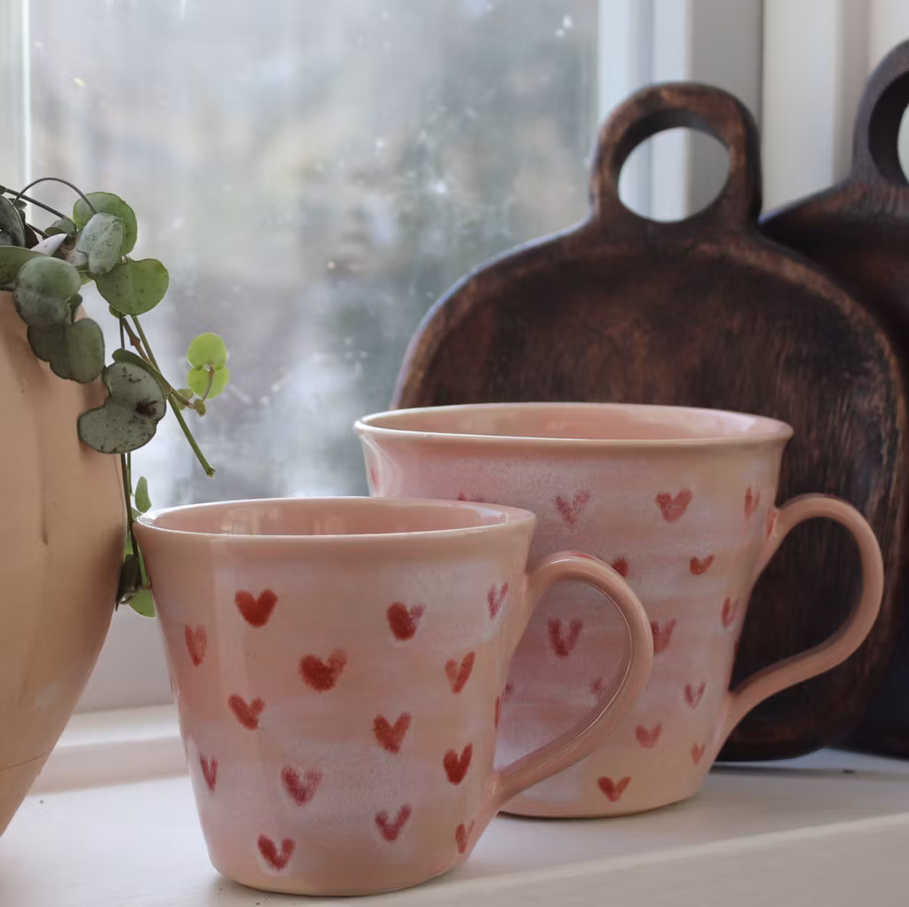 Hjärtkoppen, vit och rosa