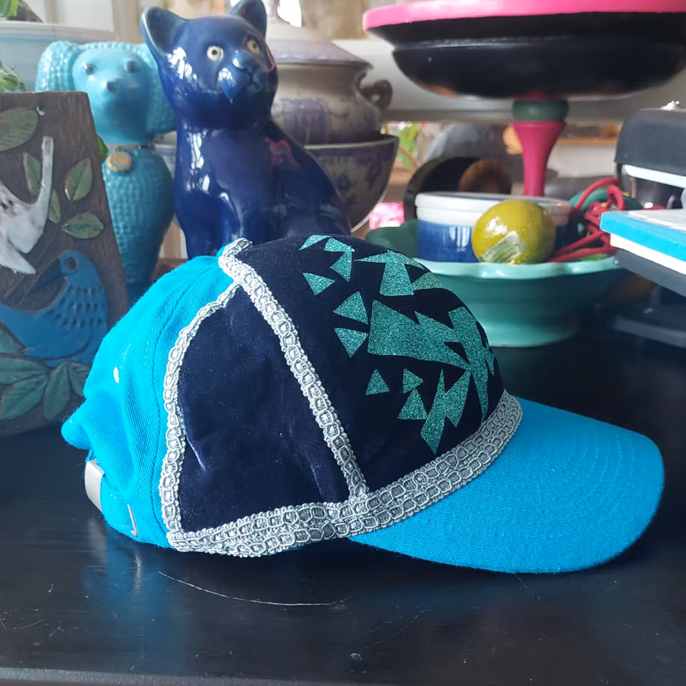 HATS OFF - Trekanter