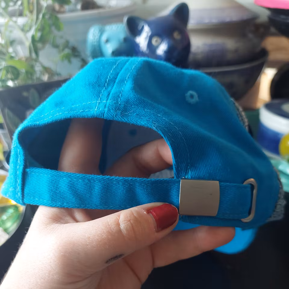 HATS OFF - Trekanter