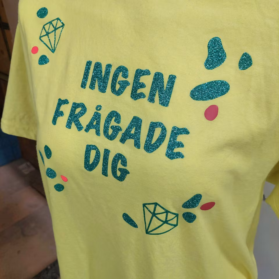 T-SHIRT MED TRYCK - Ingen frågade dig
