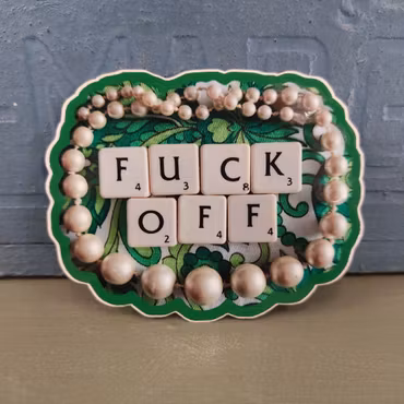 Klistermärke - Fuck off pärlor