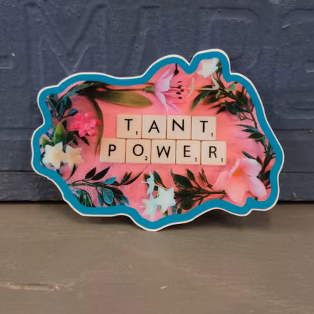 Klistermärke - TANT POWER (blomster)