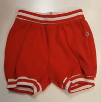 Röda shorts ``Rio´´ från Joha