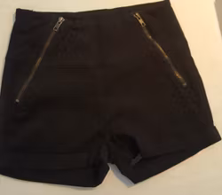 Svarta jeansshorts Emma-912 från D-XEL