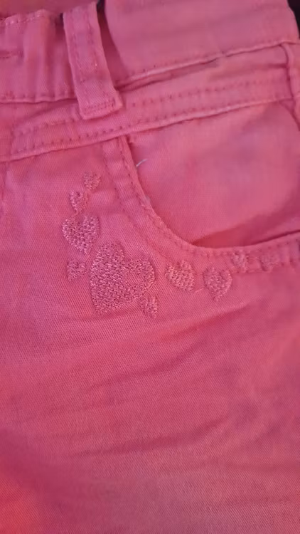 Jeans capri Paprika från Me Too i cerise