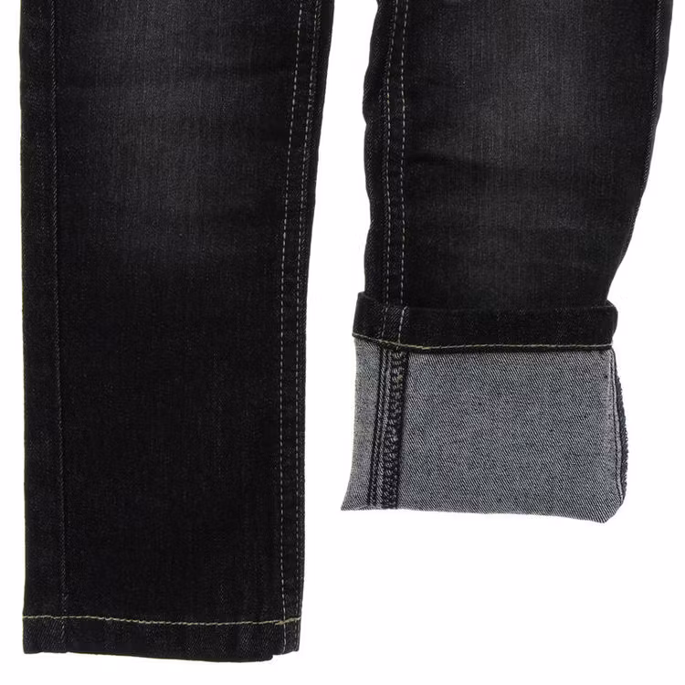 Svarta jeans Malvin från Minymo.