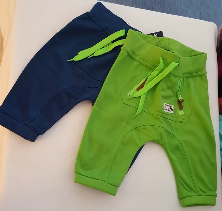 Långa shorts Kornel från Kids Up.