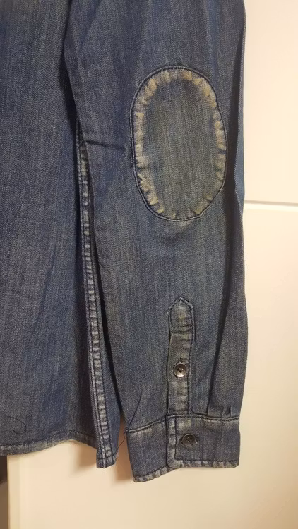 Jeansskjorta Ozzy från D-XEL/DWG.