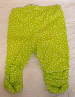 Prickiga capri Oline från Me Too.