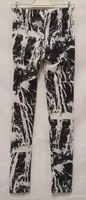 Kuana-24 leggings från Next Level.