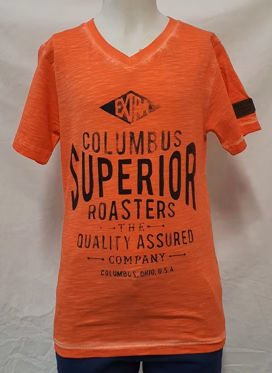 Korallfärgad t-shirt Oliver-25 från Next Level.