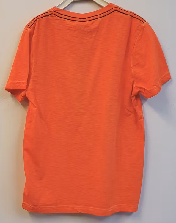 Melerad röd t-shirt Awesome från Next Level.