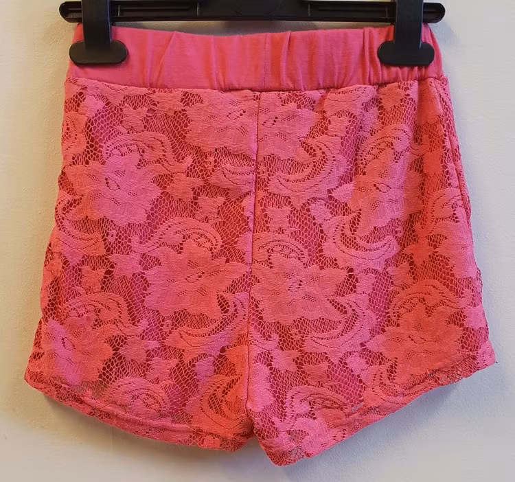 Rosa shorts Laja-670 från D-xel.