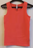 Guni-22 tanktop från Next Level.
