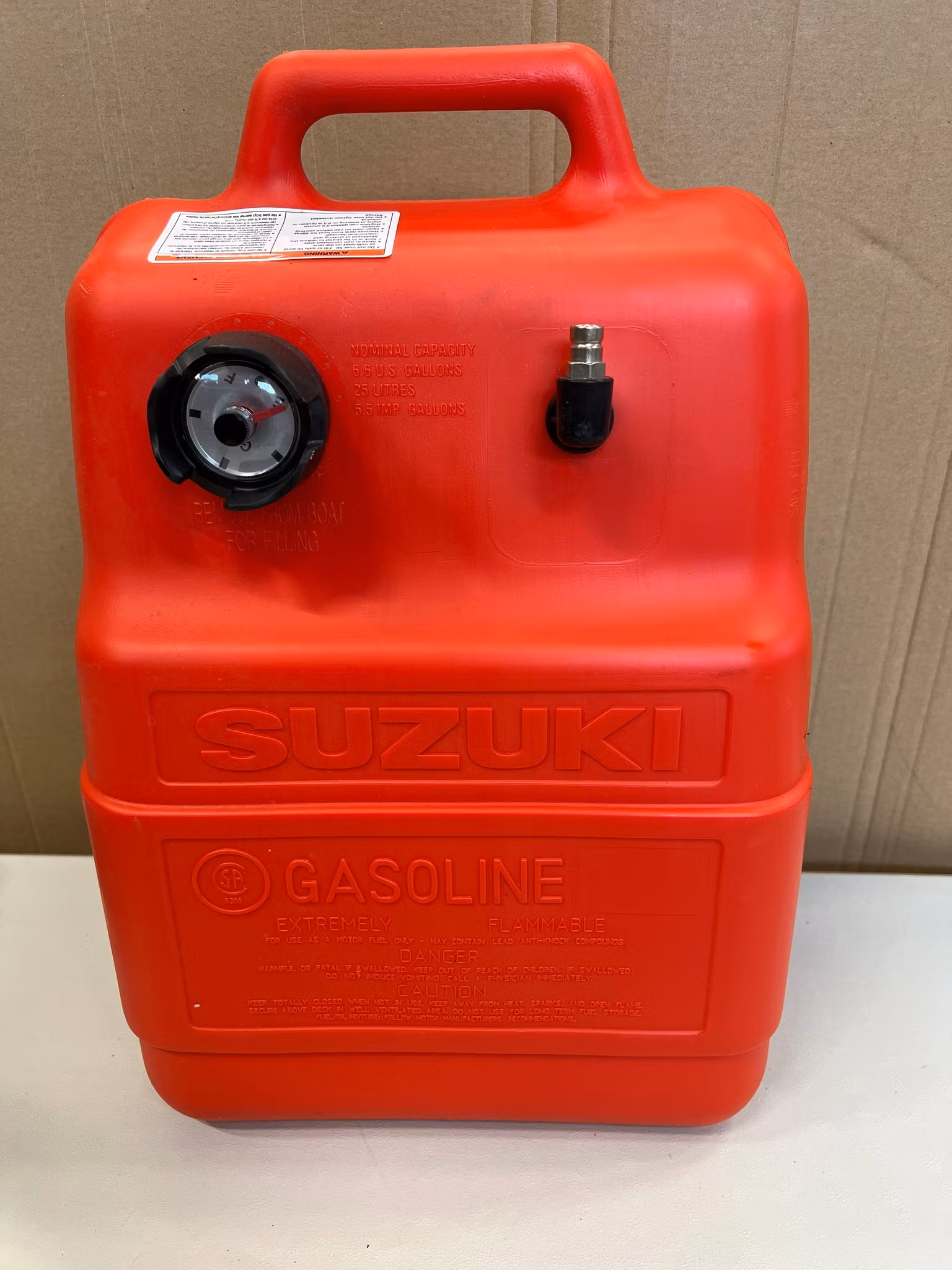 Suzuki original bränsletank 25L