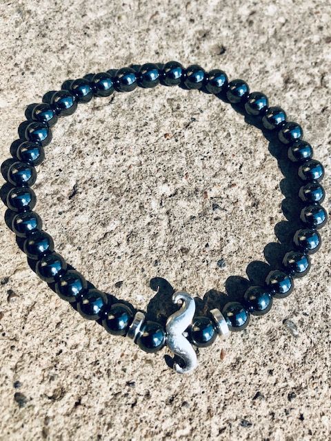 MustaschSkyddsÄngel Armband i olika färger