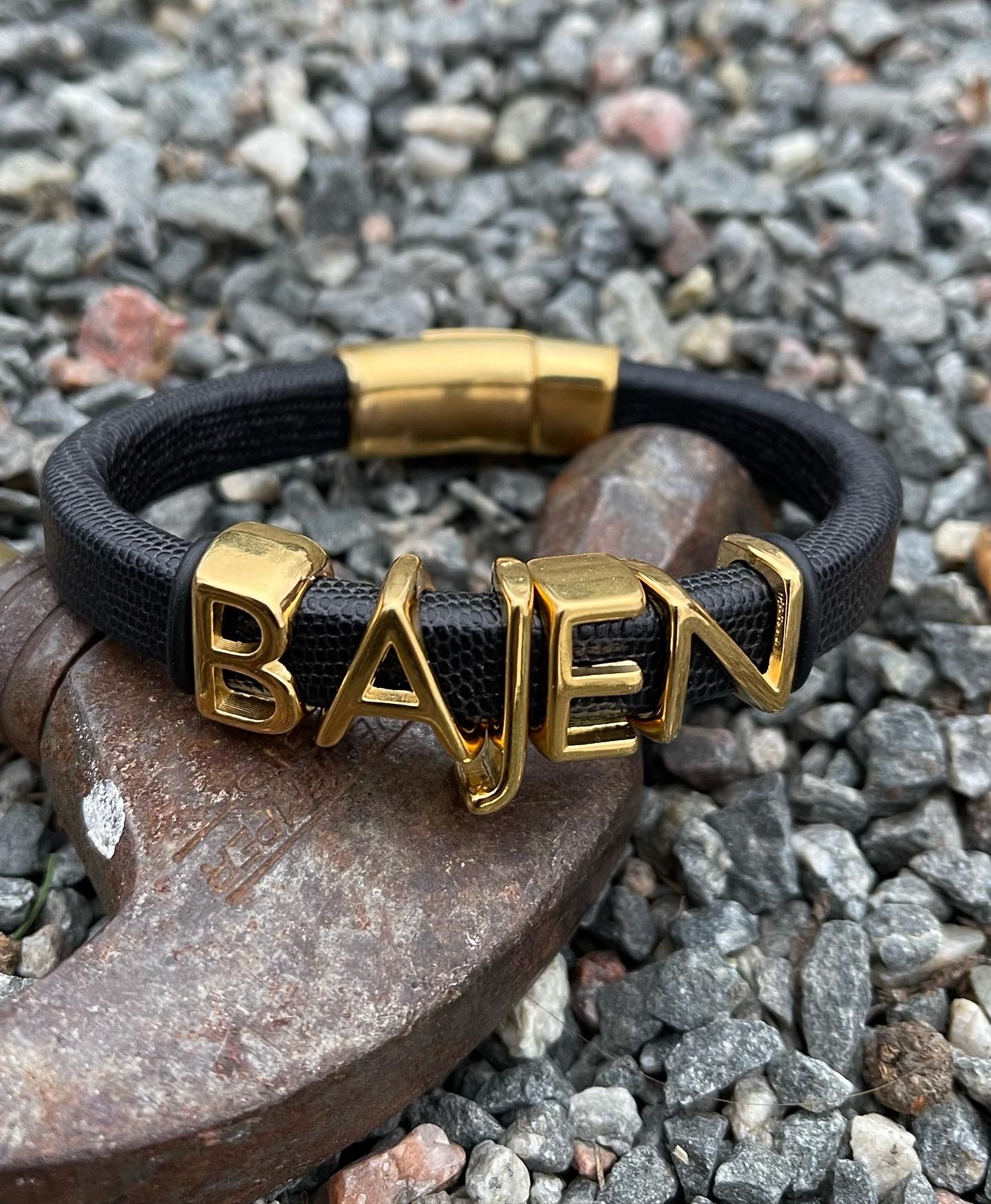 Bajenbokstäver GOLD