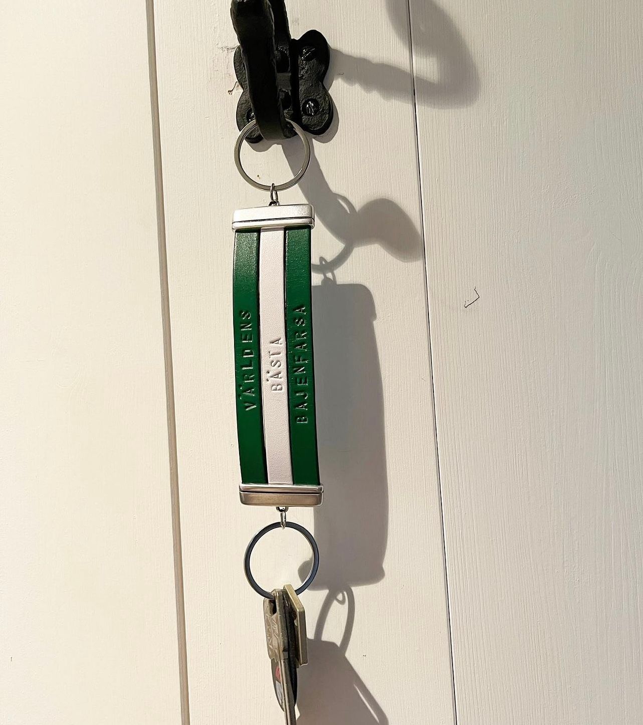 Grönvit Nyckelring