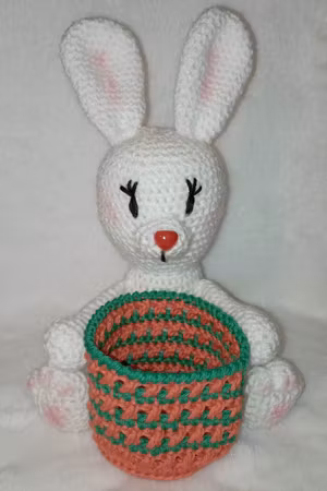 Påskkanin med korg