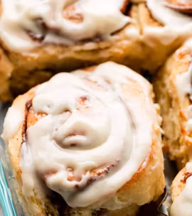 02.05 - best.frist 01.05 kl 16.00 - 4 pk KANELSNURR m/KREMOSTglasur