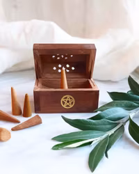 Rökelsehållare i trä för koner & pinnar