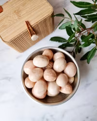 Månsten, trumlad liten cuddle