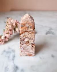 Rosa Crazy Lace agat, Torn nr 2 med lite druzy