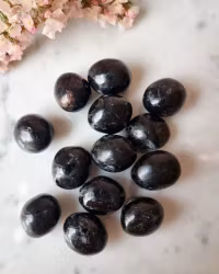 Svart Turmalin, cuddle