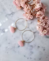 Örhänge, infärgad jade