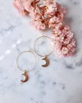 Örhänge, måne guld