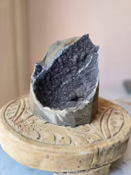 Svart Ametist stående kluster