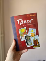 Tarot - Lär dig tolka korten | Kim Arnold