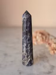 Iolit, polerad spets ca 11.5cm nr K