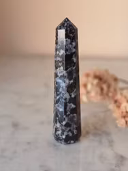 Indigo Gabbro, polerad spets ca 11.5cm