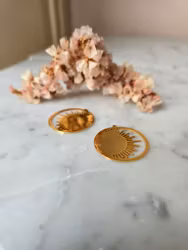 Måne/Sol ca 3.2cm (guldpläterat rostfritt stål)