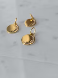 Berlock, liten måne/sol i guld