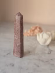 Rosa Lepidolit, spets nr P (11cm hög)