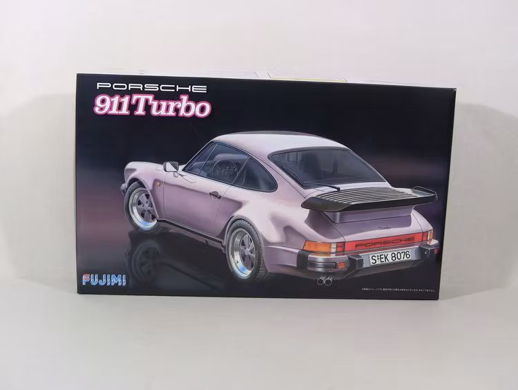 Porsche 911 Turbo 1:24