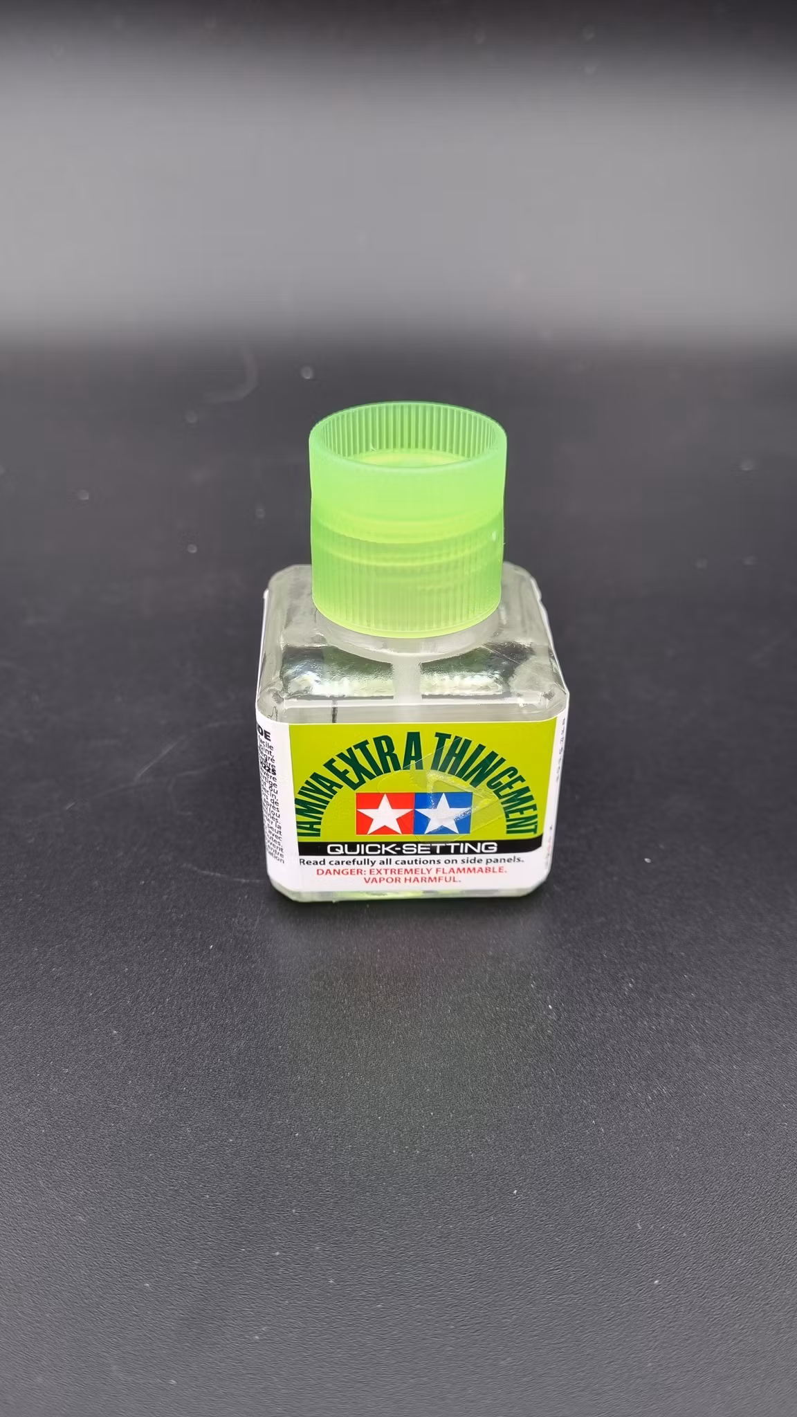 Tamiya Extra thin Cement Quick dry 40ml